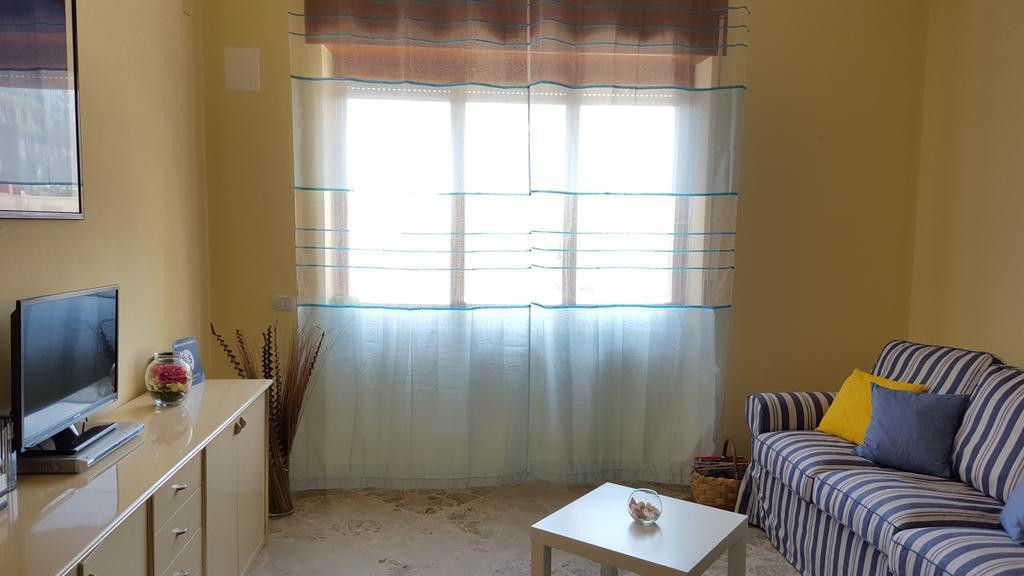 Casa Vacanze Solemar マイオーリ エクステリア 写真
