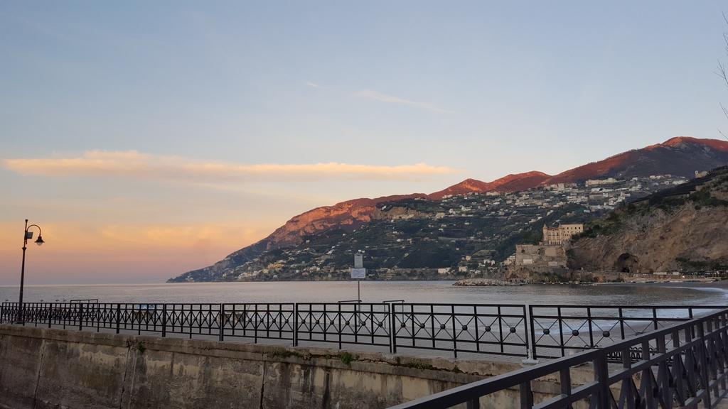 Casa Vacanze Solemar マイオーリ エクステリア 写真