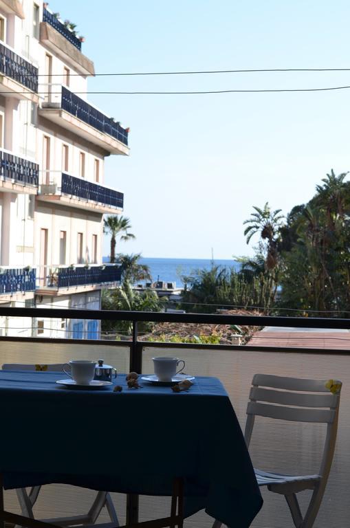Casa Vacanze Solemar マイオーリ エクステリア 写真